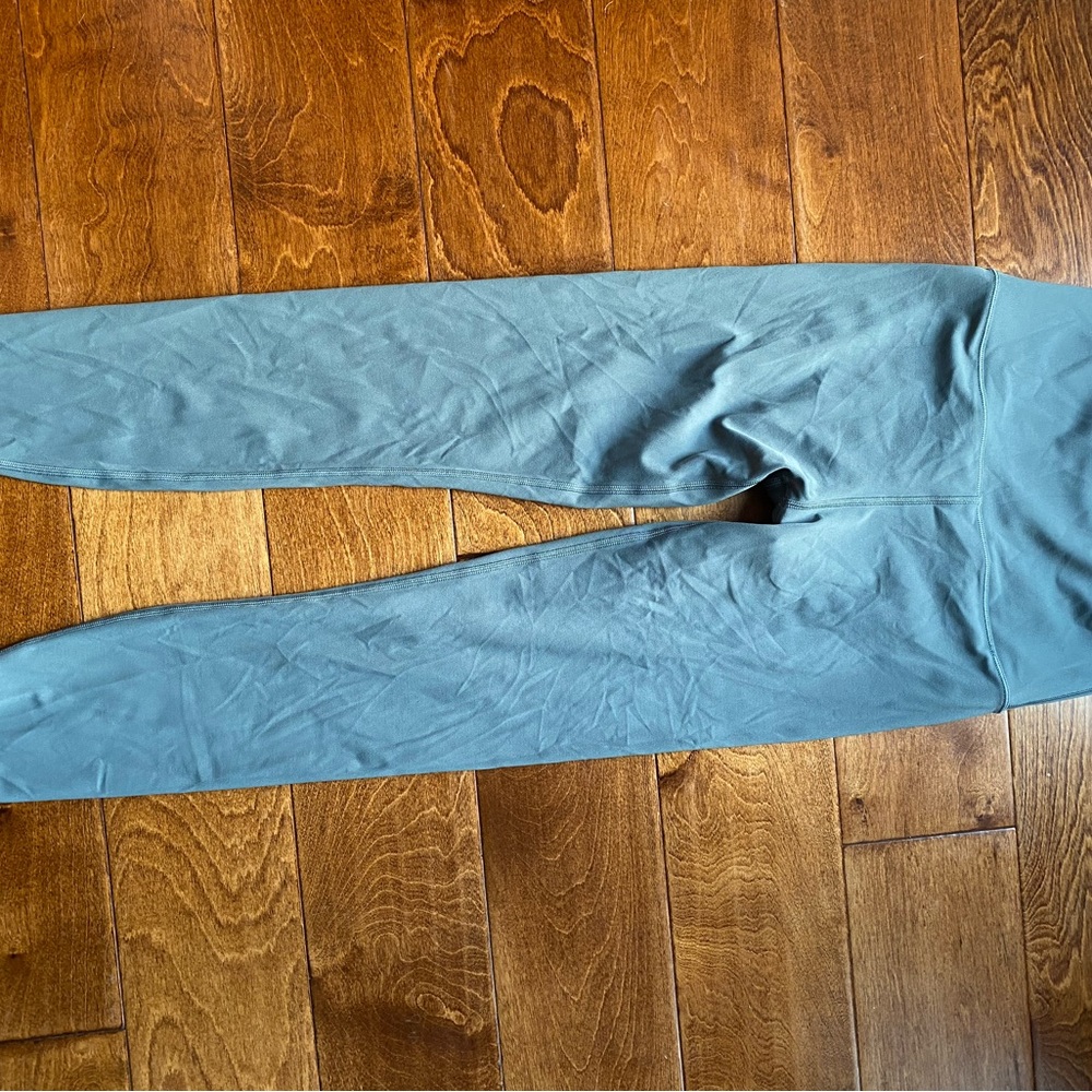 Vuori Slate Blue Leggings